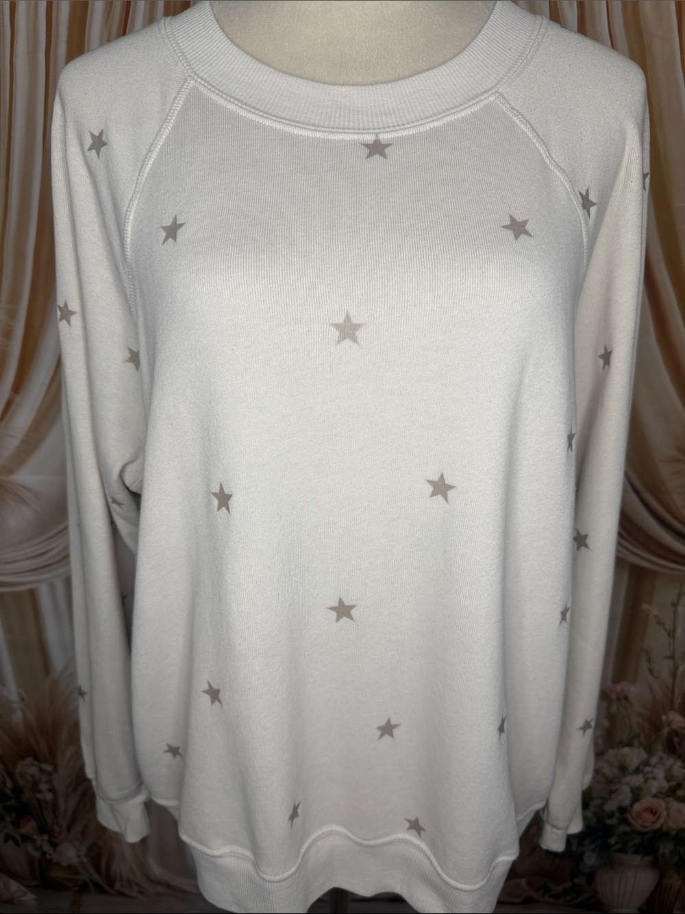 Wildfox Cream Star-Print Pullover Sweatshirt